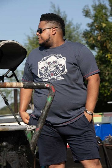 D555 COOK Trio Of Skulls Printed Crew Neck T-Shirt Slate Blue - Kratke Majice - Moške kratke majice za močnejše postave