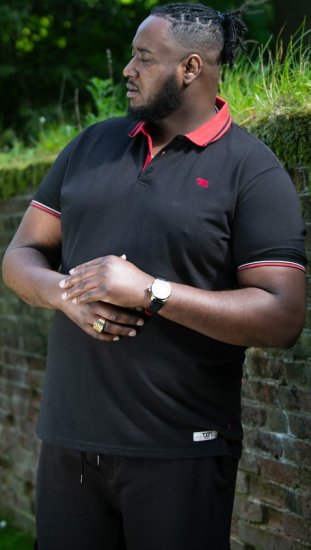 D555 CHESTER Pique Polo With Red Collar With Tipping Detail And Chest Embroidery Black - Polo majice - Moške Polo Majice za Močnejše Postave