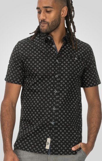 D555 Matlock Short Sleeve AOP Shirt With Hidden Button Down Black - Srajce - Moške srajce za Močnejše Postave