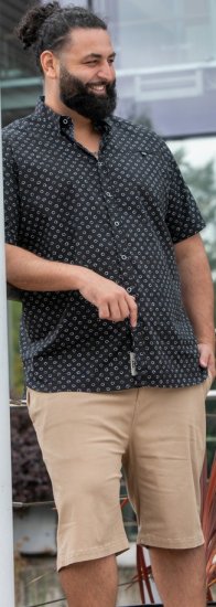 D555 Matlock Short Sleeve AOP Shirt With Hidden Button Down Black - Srajce - Moške srajce za Močnejše Postave