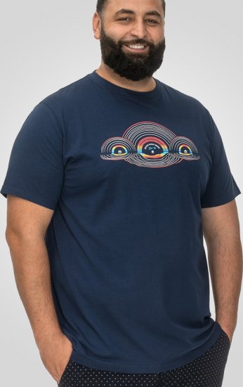 D555 Cheltenham Record With Reflection Printed T-shirt French Navy - Kratke Majice - Moške kratke majice za močnejše postave