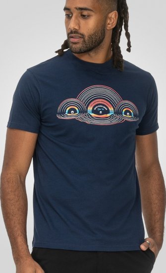 D555 Cheltenham Record With Reflection Printed T-shirt French Navy - Kratke Majice - Moške kratke majice za močnejše postave