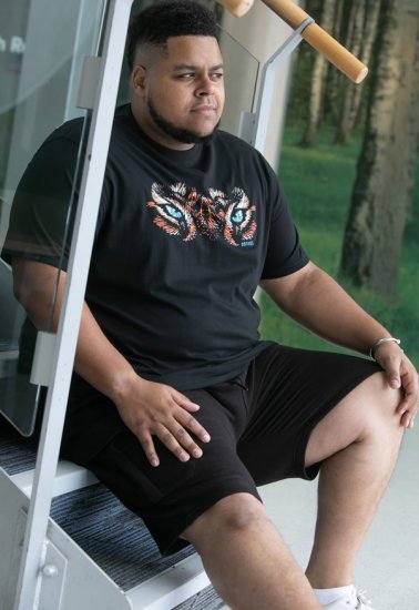 D555 Leamington Tiger Eyes Printed Crew Neck T-shirt Black - Kratke Majice - Moške kratke majice za močnejše postave