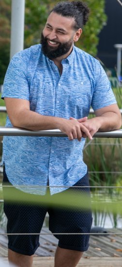D555 Torquay AOP Short Sleeve Button Down Collar Shirt Blue Wave - Srajce - Moške srajce za Močnejše Postave