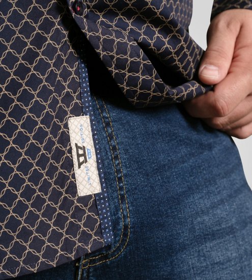 D555 Sheffield Long Sleeve AOP Micro Gold Shirt Navy - Srajce - Moške srajce za Močnejše Postave