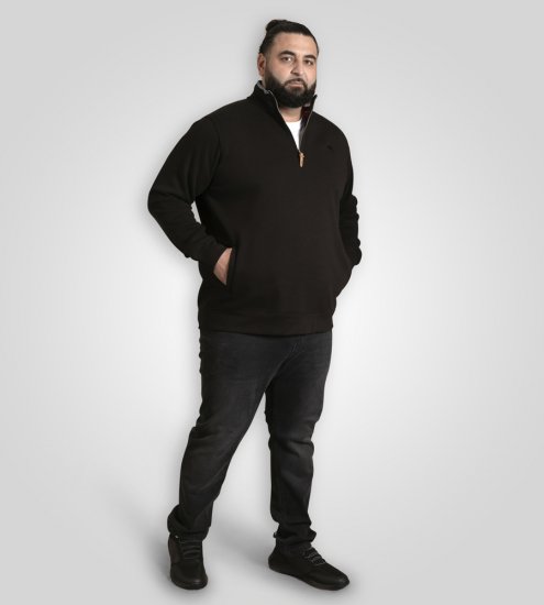 D555 Russel Fleece Sweatshirt with Chest Embroidery Black - Puloverji & jopice - Moški Puloverji & Jopice za Močnejše Postave