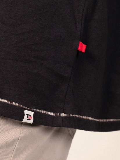 D555 Perkins Majica s potiskom Črna - Kratke Majice - Moške kratke majice za močnejše postave