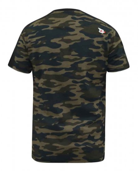D555 Sullivan Ao Camo T-Shirt With Chest Print - Kratke Majice - Moške kratke majice za močnejše postave