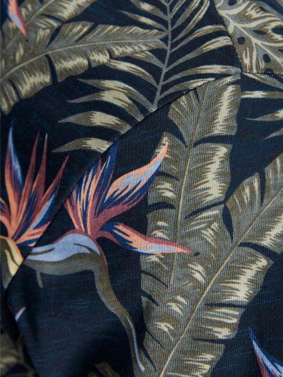 Jack & Jones JJCOASTAL AOP T-Shirt Navy - Kratke Majice - Moške kratke majice za močnejše postave