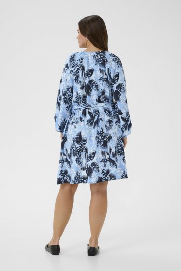 Kaffe Curve Aliana Dress Blue Flower Animal - Midi obleke - 