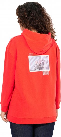 Ulla Popken Back Print Kangaroo Pocket Hoodie Hibiscus Red - Puloverji & jopice - 