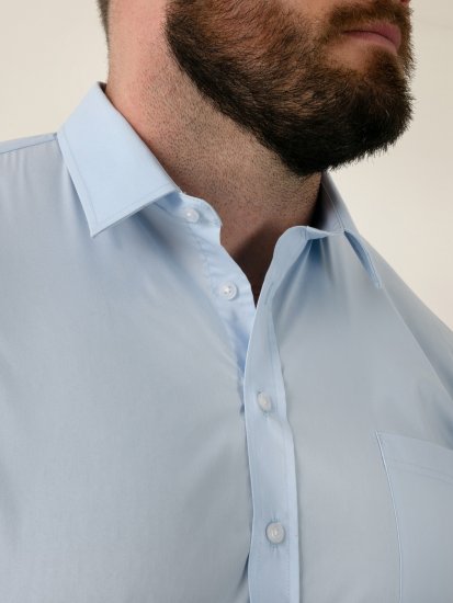 D555 Lucas Raztegljiva Srajca S Kratkimi Rokavi Odporna Na Madeže Brez Likanja Nebesno Modra - Srajce - Moške srajce za Močnejše Postave