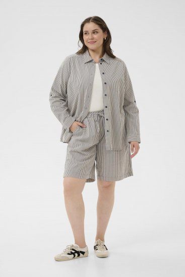 Kaffe Curve Nana Črtaste kratke hlače Polnoč/Bela črtasta - Kavbojke & Hlače v Velikih Številkah – Plus Size - 