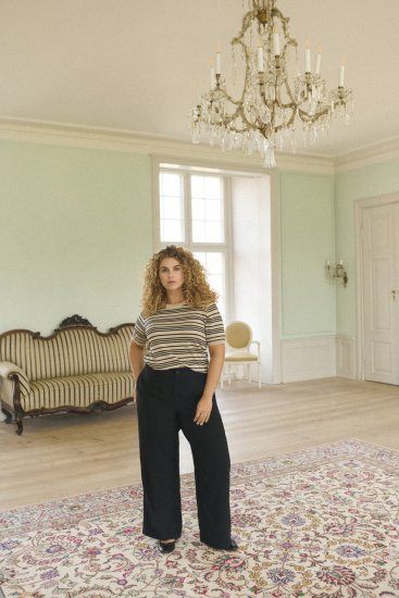 Kaffe Curve Lizzy Črtast pulover Bež/Črna - Natisnjene majice za ženske - 