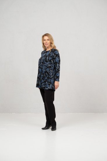 Scandinavian Caramel Swirls Tunic Blue - Natisnjene majice za ženske - 