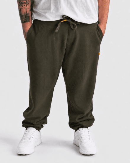 Motley Denim Berlin Sweatpants Dark Khaki - Trenirke & kratke trenirke - Moške Trenirke za Močnejše Postave